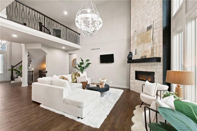 3211 NE 102nd Terrace, Kansas City, MO 64155