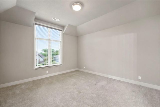 3211 NE 102nd Terrace, Kansas City, MO 64155