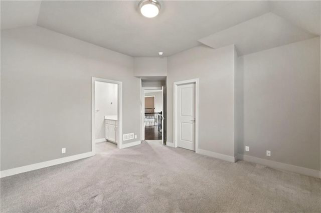 3211 NE 102nd Terrace, Kansas City, MO 64155