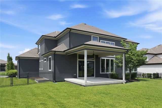 3211 NE 102nd Terrace, Kansas City, MO 64155