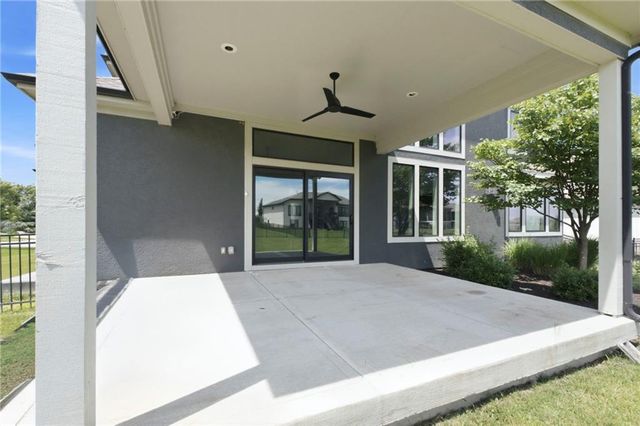 3211 NE 102nd Terrace, Kansas City, MO 64155