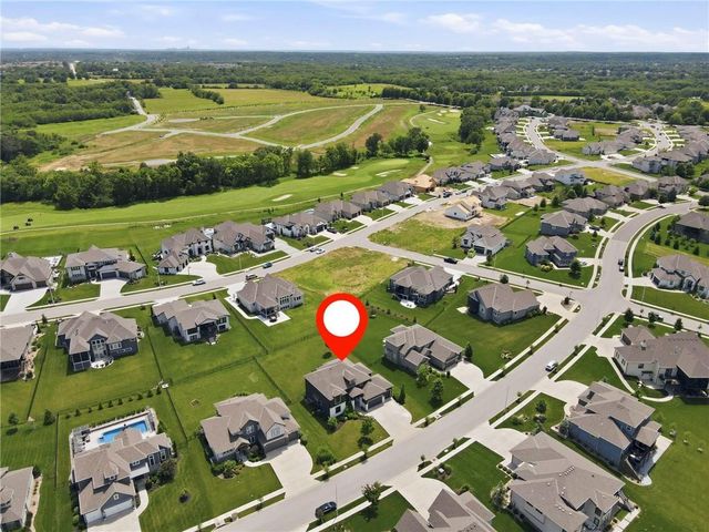 3211 NE 102nd Terrace, Kansas City, MO 64155
