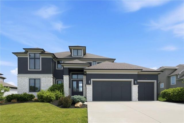 3211 NE 102nd Terrace, Kansas City, MO 64155