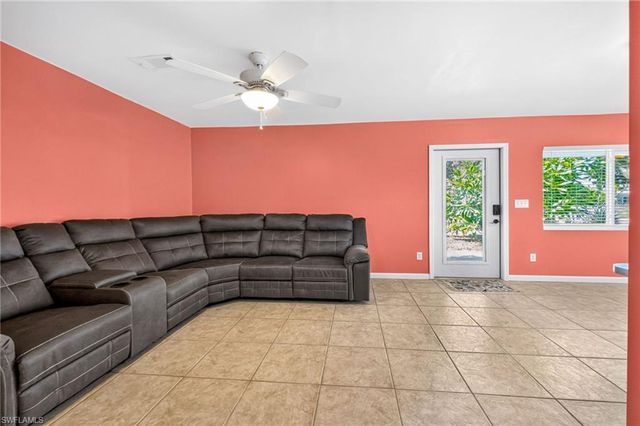 433 notson TER, Port Charlotte, FL 33952
