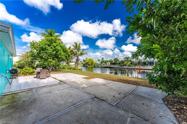 433 notson TER, Port Charlotte, FL 33952
