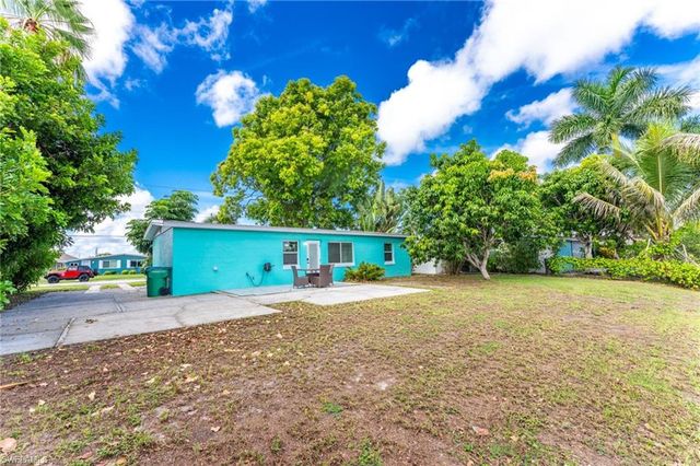433 notson TER, Port Charlotte, FL 33952
