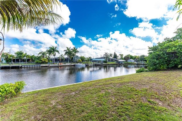 433 notson TER, Port Charlotte, FL 33952
