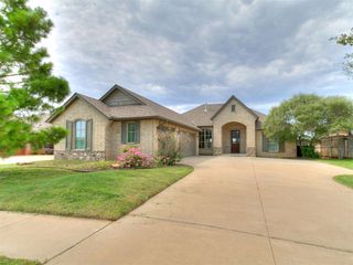 13569 Cobblestone Curve Road, Oklahoma City, OK 73142