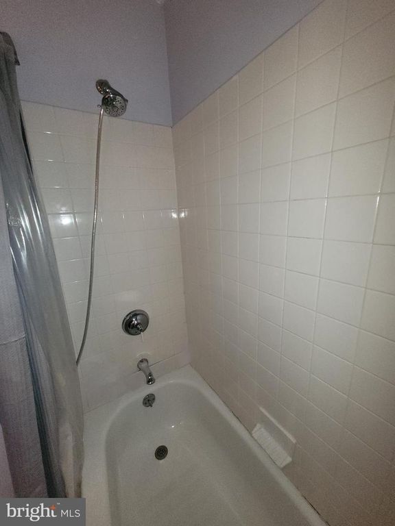 Image 14 of property listing at 11--15 N 2ND ST #306, Philadelphia, PA 19106