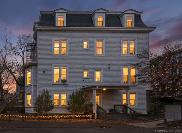 7 Fairfield Avenue 1, Norwalk, CT 06854