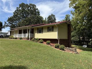 1812 Shellie Lane, Harrison, AR 72601