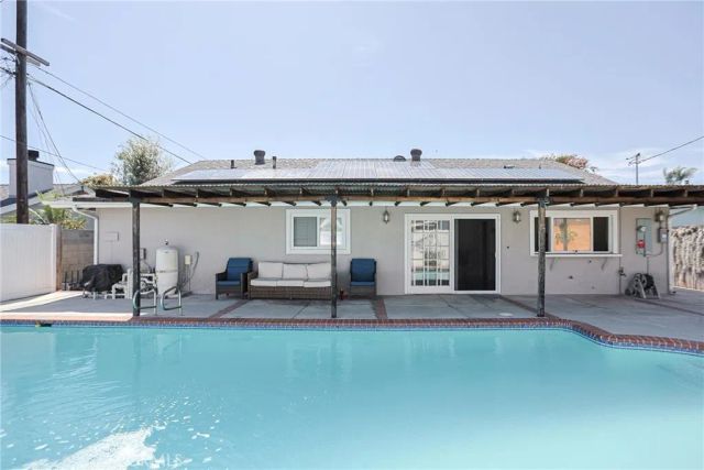 16682 Charles, Huntington Beach, CA 92647