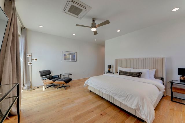 1508 San Patricio Avenue SW, Albuquerque, NM 87104