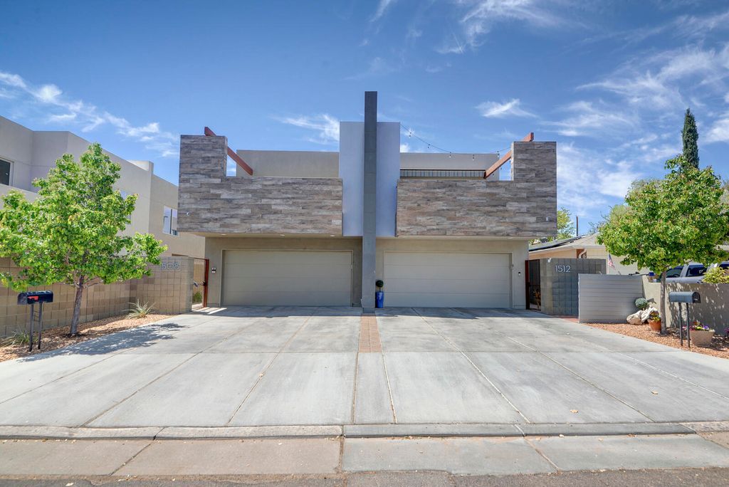 Image 3 of property listing at 1508 San Patricio Avenue SW, Albuquerque, NM 87104