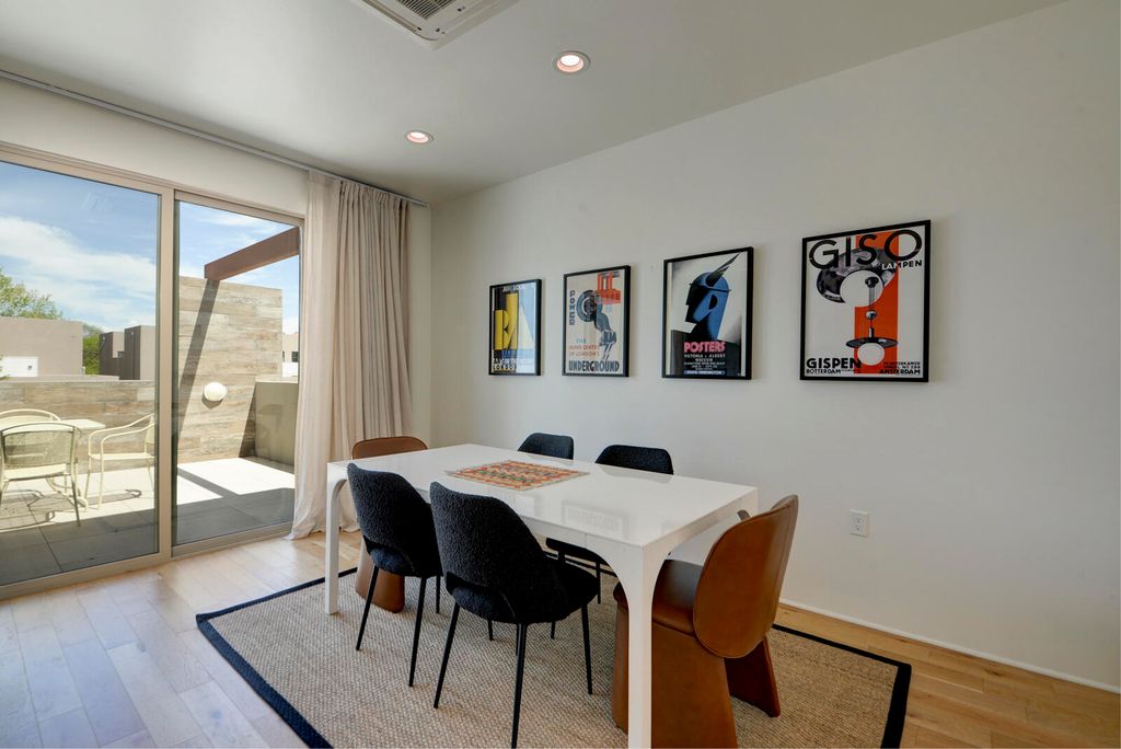 Image 31 of property listing at 1508 San Patricio Avenue SW, Albuquerque, NM 87104