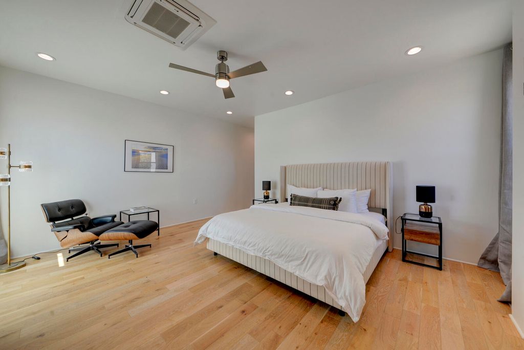 Image 47 of property listing at 1508 San Patricio Avenue SW, Albuquerque, NM 87104