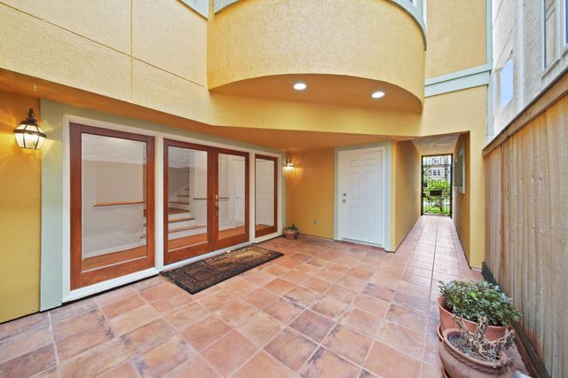 6410 Taggart Street B, Houston, TX 77007