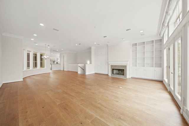 6410 Taggart Street B, Houston, TX 77007