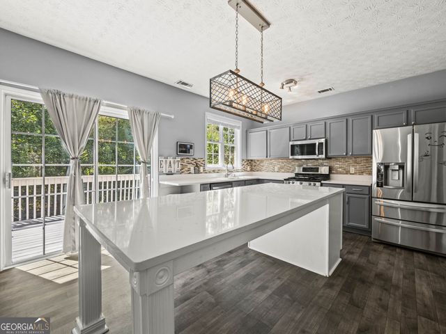 95 Ridge Water Lane, Dawsonville, GA 30534