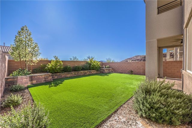 23 Strada Barbera, Henderson, NV 89011