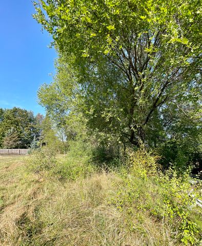 6193 S Pere Marquette Highway, Pentwater, MI 49449