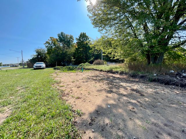 6193 S Pere Marquette Highway, Pentwater, MI 49449