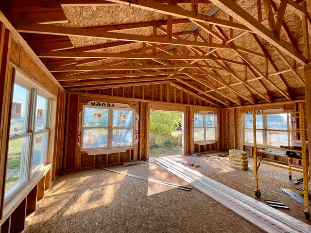 6193 S Pere Marquette Highway, Pentwater, MI 49449