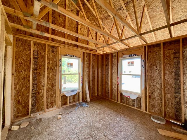 6193 S Pere Marquette Highway, Pentwater, MI 49449