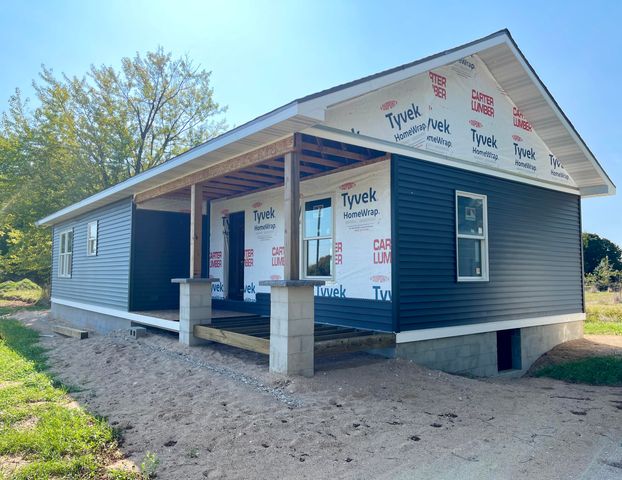 6193 S Pere Marquette Highway, Pentwater, MI 49449