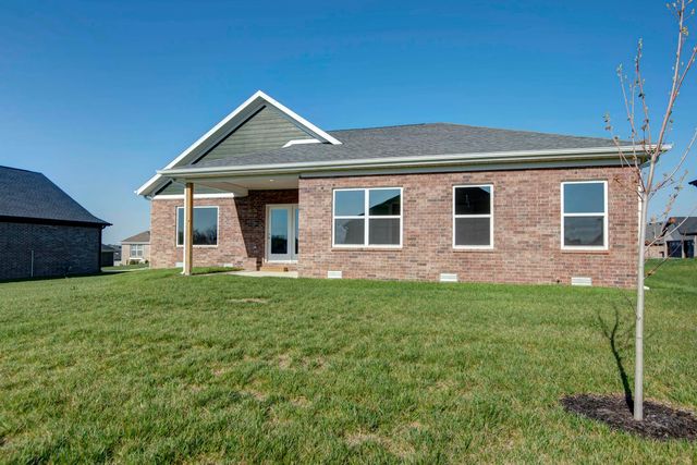 5896 Applewood Avenue, Springfield, MO 65810
