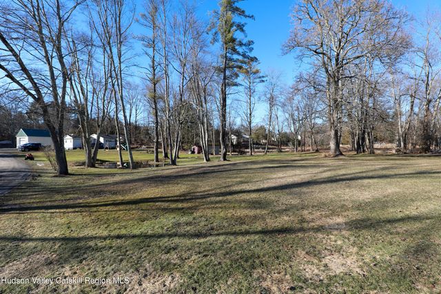 75 Walton Lane, Hurley, NY 12443