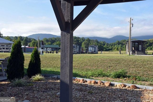 477 Mountain Creek Road, Blairsville, GA 30512