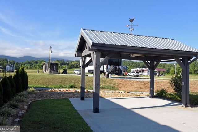 477 Mountain Creek Road, Blairsville, GA 30512