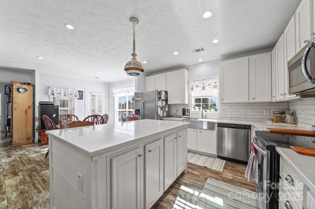 6179 Steen Road, Jefferson, SC 29718