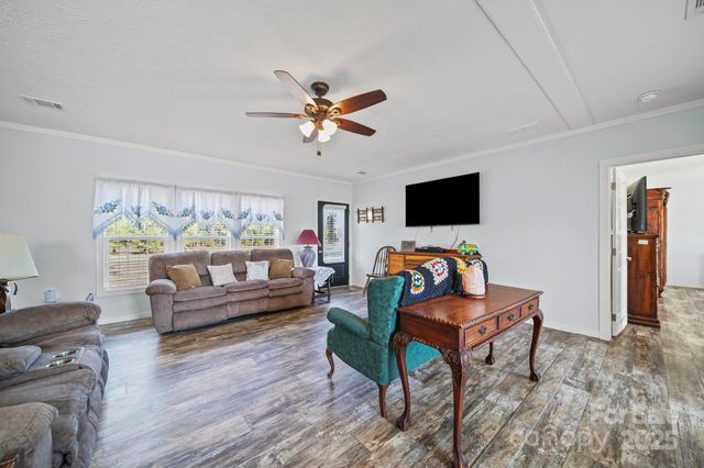 6179 Steen Road, Jefferson, SC 29718