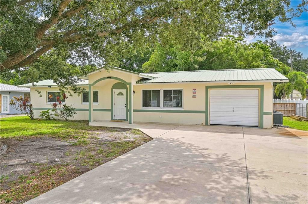 1130 Travis AVE, NORTH FORT MYERS, FL 33903 — exterior