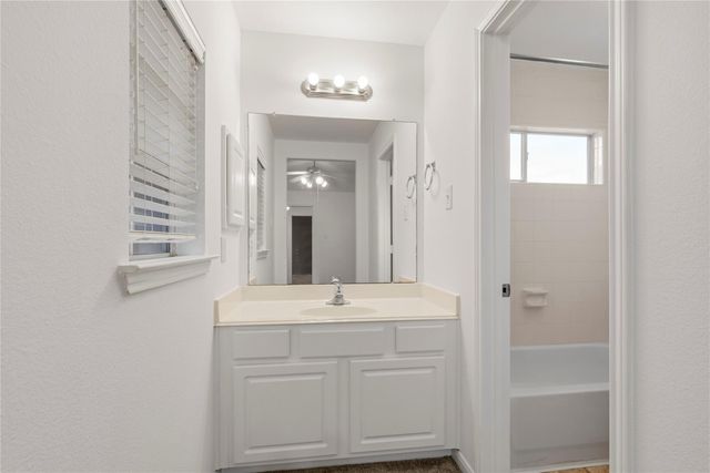 1810 Candle Light Court, Sugar Land, TX 77498