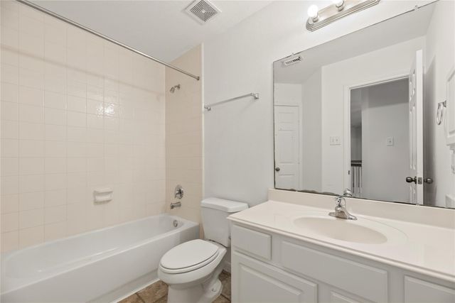 1810 Candle Light Court, Sugar Land, TX 77498