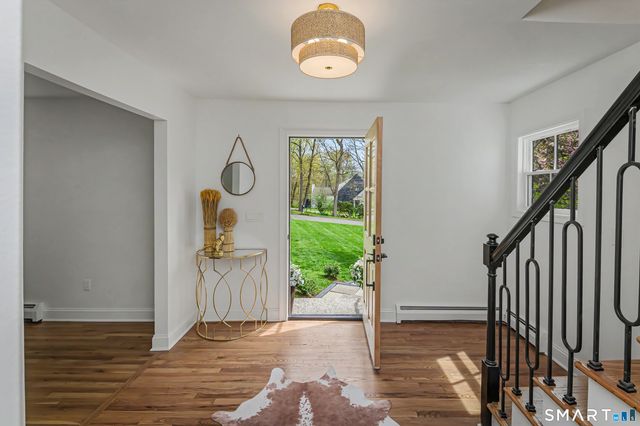 131 Fieldcrest Drive, Ridgefield, CT 06877