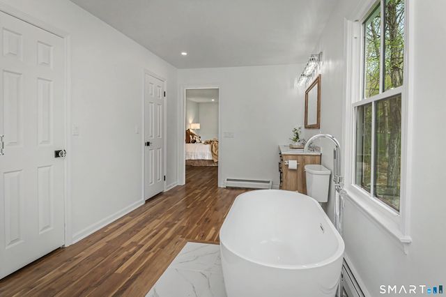 131 Fieldcrest Drive, Ridgefield, CT 06877