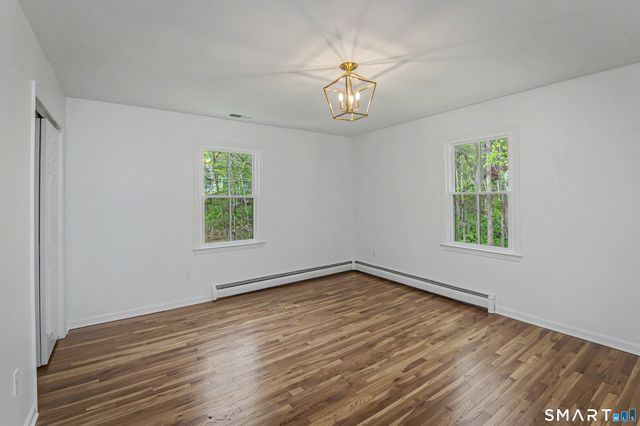 131 Fieldcrest Drive, Ridgefield, CT 06877