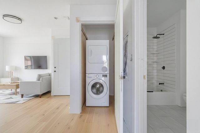 1035 Commonwealth Ave 301, Boston, MA 02215