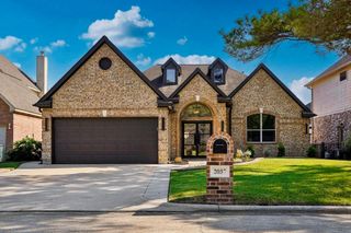 2057 S Shore Boulevard, Montgomery, TX 77356