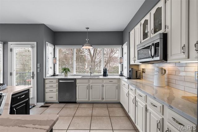 2698 Joyceridge Drive, Chesterfield, MO 63017