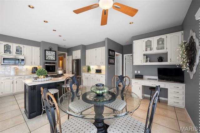 2698 Joyceridge Drive, Chesterfield, MO 63017