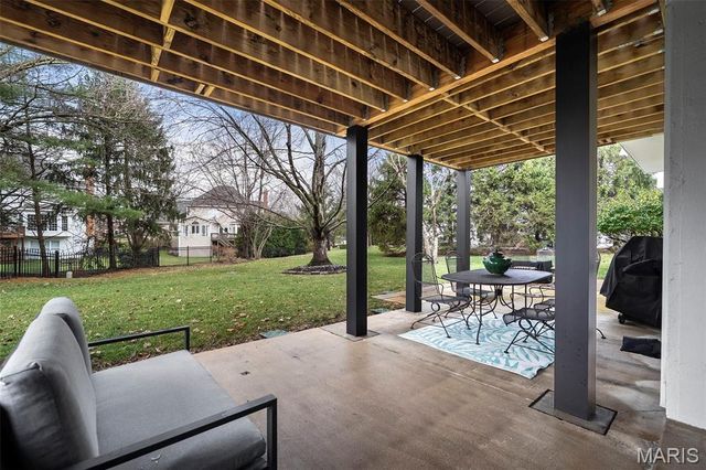 2698 Joyceridge Drive, Chesterfield, MO 63017