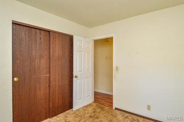 47 Belle Crest Drive, Belleville, IL 62221