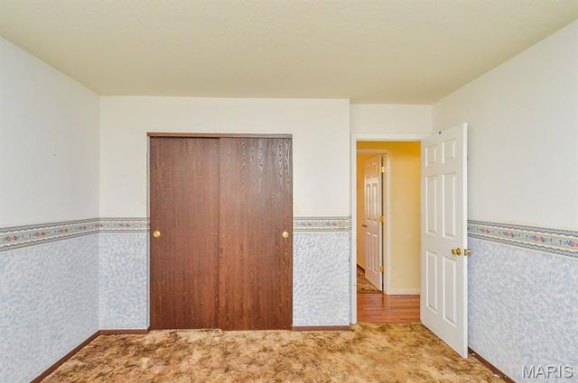 47 Belle Crest Drive, Belleville, IL 62221
