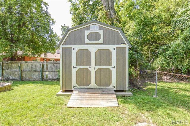 47 Belle Crest Drive, Belleville, IL 62221