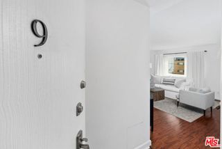 11836 Mayfield Avenue 9, Los Angeles, CA 90049